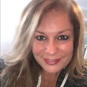 Meet your Posher, Cheryl